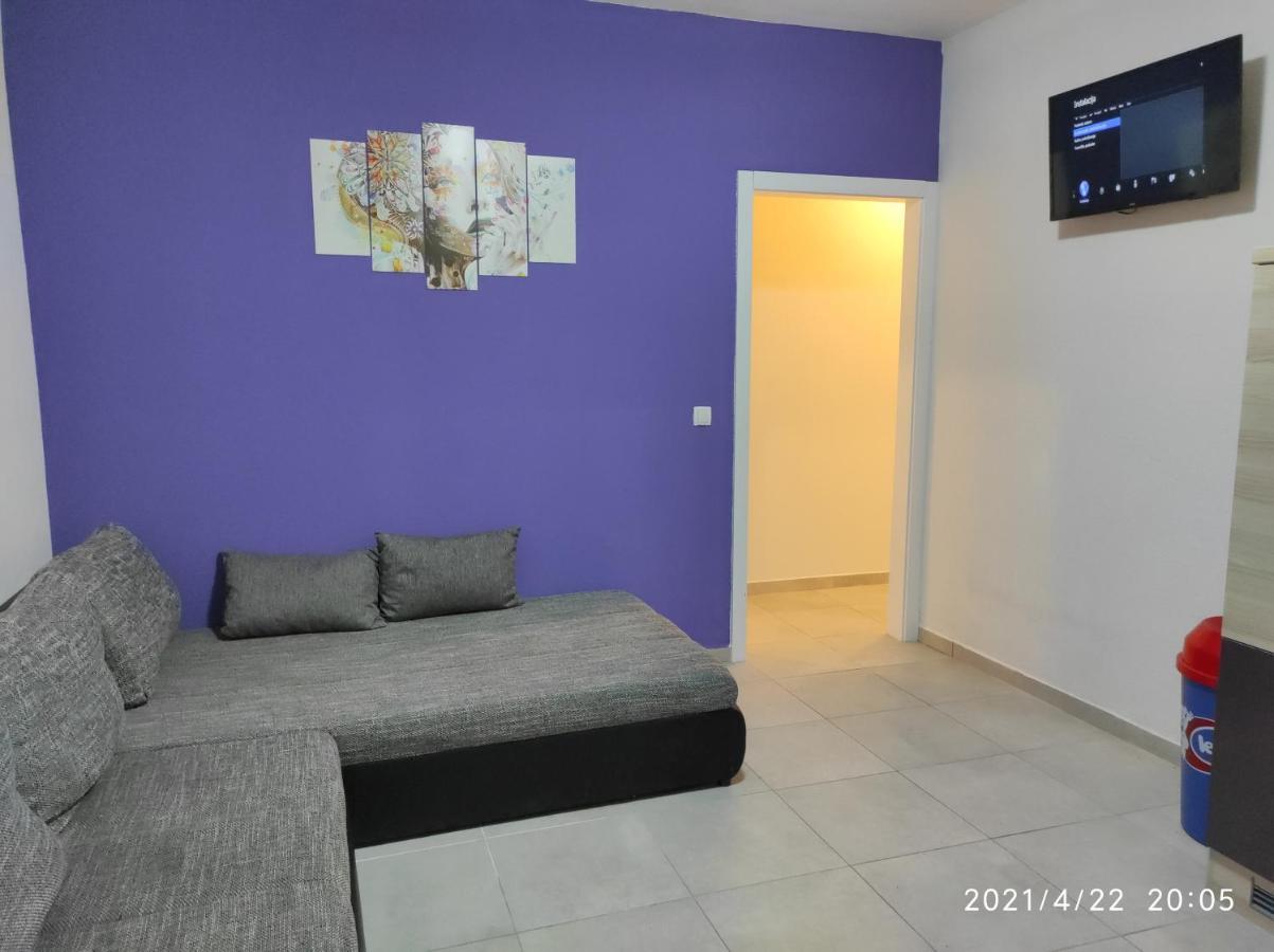 Apartmani Quattro Starigrad Paklenica Buitenkant foto